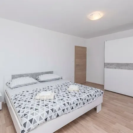 Apartment Cherry Garden Zadar Room photo